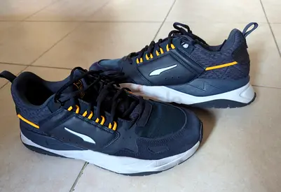 Very good condition Puma blue men’s sneakers, Size UK 11 EUR 46