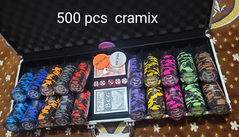 500-piece Cramix Poker Chip Set with Case and Accessories