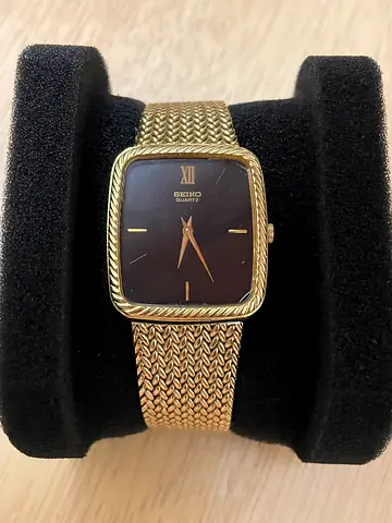 Seiko Vintage Gold-Tone Men's Dress Watch with Mesh Bracelet