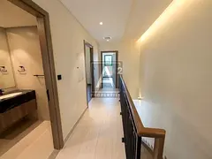 SPACIOUS | SINGLE ROW | MODERN LIVING