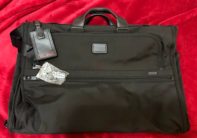 TUMI Alpha 2 Tri-Fold Garment Bag - Black