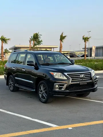 2015 Lexus LX-SERIES — фото 2