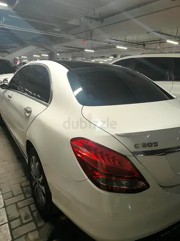 Mercedes-Benz C-Class C300 2017 American Specs