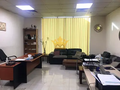 Spacious Fitted Office with Pantry & Toilet