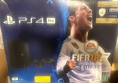 Play Station 4 Pro 1 TB