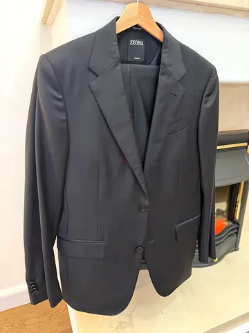 Zegna Men’s Suit (Nearly New)