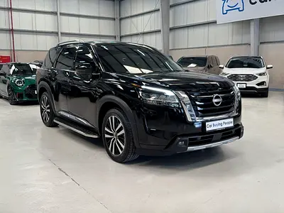 2,370pm Zero down available Nissan Pathfinder 2024 SL GCC Specs