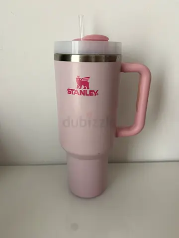 Stanley tumbler with accessories