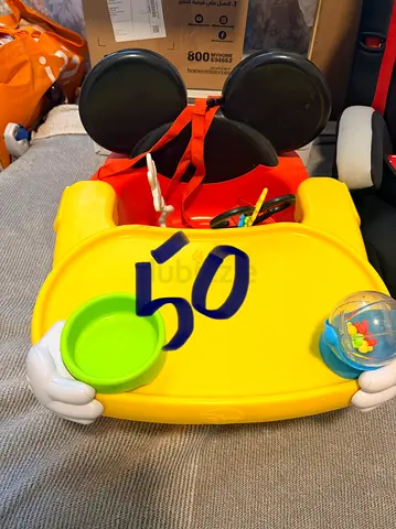 Portable baby booster seat with activity tray