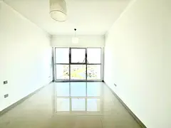 VACANT NOW | STUNNING VIEW | NATURAL LIGHT