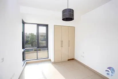Spacious 4 BR + Maid | Ready To Move | Corner Unit |