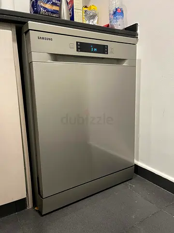 Samsung 3 Racks Dishwasher size 60cm Exellent Condition