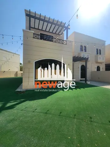 Luxury 4BR Single Row Villa | Wooden Flooring | 3040 Sq.Ft