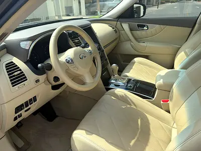صورة 6 لـ 2019 Infiniti QX70