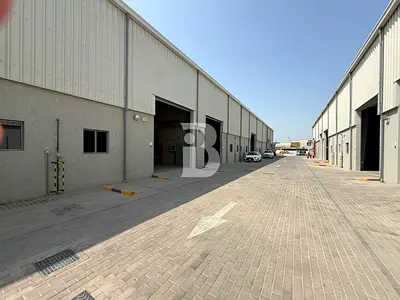 PREMIUM FITTED WAREHOUSE | 9000 Sq.ft, |G+M