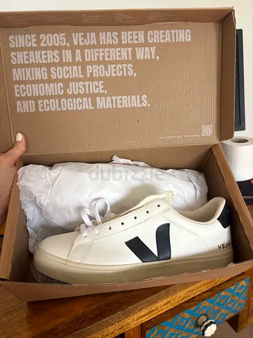 Veja runners never worn size 10