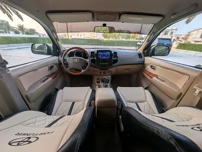 2011 Toyota FORTUNER — фото 4