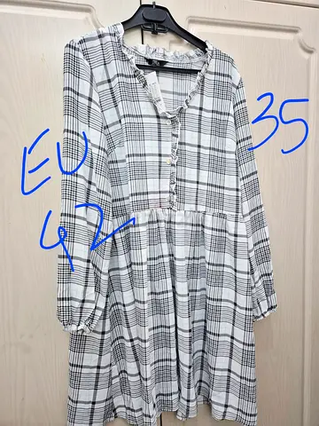 White & Black Checked Long Sleeve Dress – EU 42 / Size L