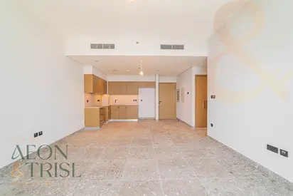 Golf and Club Villas View | High Floor | Spacious