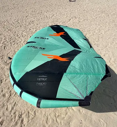 F-One Strike III CWC wing 8m
