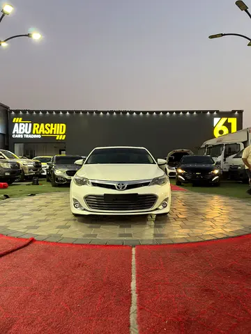 2013 Toyota AVALON 照片 4