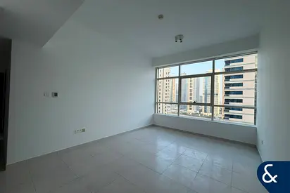 Unfurnished | 2 Bedroom | Prime Location