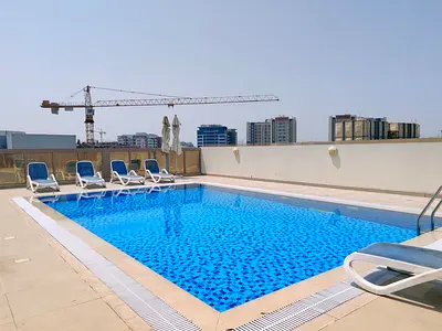 FULLY OPEN VIEW SPACIOUS 2 + STORE ROOM APARTMENT WITH CLOSED KITCHEN HAVING GYM,POOL AND PARKING.