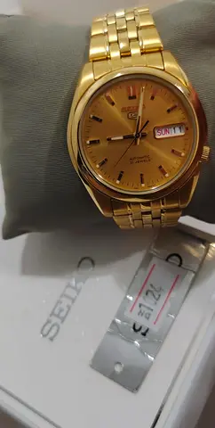 Seiko 5 Automatic SNK366K1 – Gold-Tone Day/Date Watch – Brand New