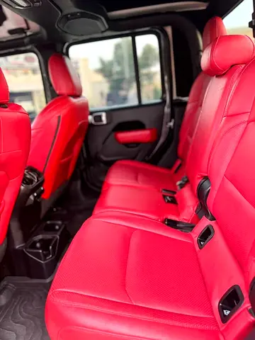 صورة 9 لـ 2020 JEEP GLADIATOR