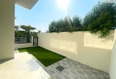 New 5BR + Store | All En-suite | Premium Townhouse