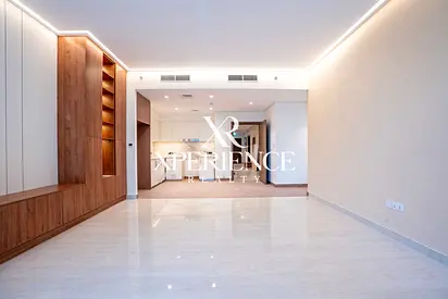 FULLY UPGRADED | MARINA VIEW | SPACIOUS LAYOUT