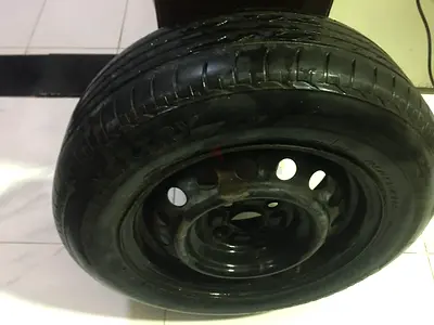 Used car spare wheel with tyre (steel rim)