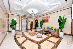 Office for rent | Bigger layout | Prime location