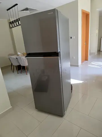 Toshiba Double Door Fridge Freezer With Brand New Condition