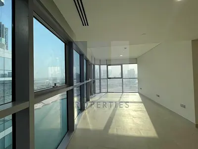 Corner Unit | Smart Layout | Canal View