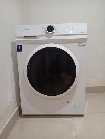 Midea Front Load Washing Machine - 7kg, Good Condition