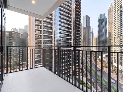 High Floor Unit | Skyline & City View | Vacant