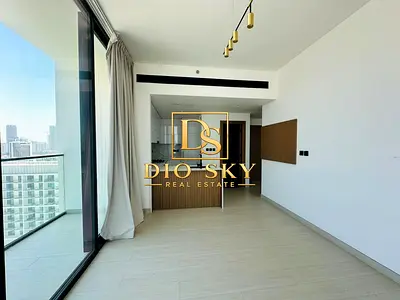 Luxury Apartment | Mid Floor | Available Now