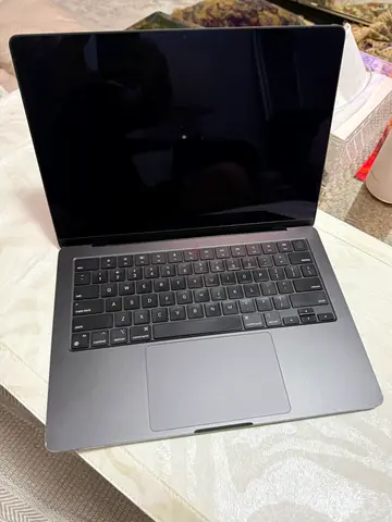 Macbook Pro M3 14 inch 512GB 18GB (NOT WORKING)