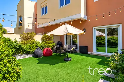 3 Bedroom Single Row Townhouse