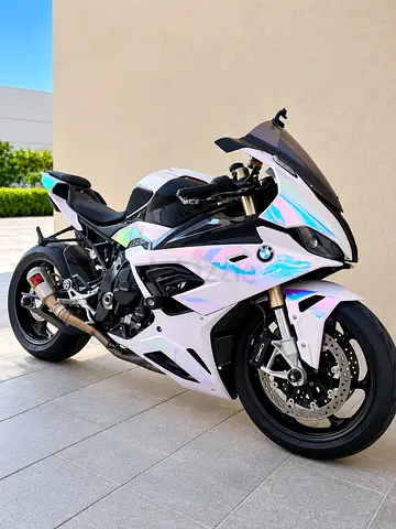 BMW S1000RR– Full Carbon and Exhaust Upgraded