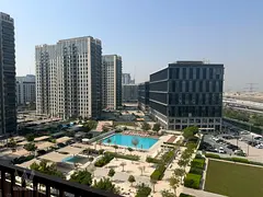 Poo View | Unfurnished | Middle Floor | Vacant