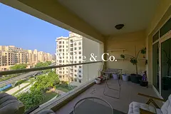 1 Bedroom | Mid Floor | Full Park Views