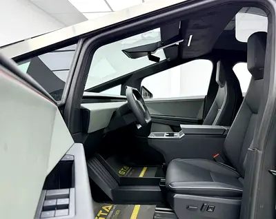 2026 Tesla CYBERTRUCK 缩略图 14