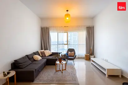12 Cheques | Chiller Free | Renovated | Vacant