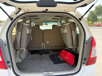2015 Toyota INNOVA — миниатюра 17