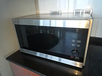 Stainless steel countertop microwave oven - good condition
