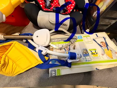 Lindam Baby Doorway Jumper / Baby Exerciser with Seat - Good Condition