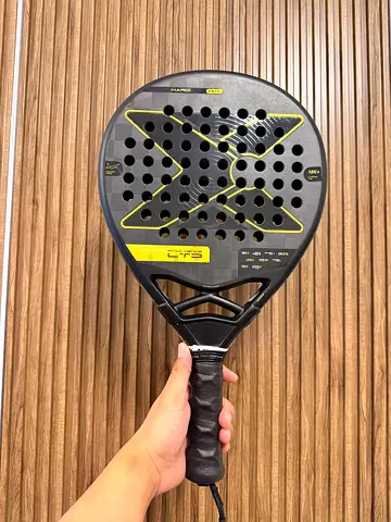 Padel Racket: NOX AT10 Genius 18K LTD by Agustín Tapia