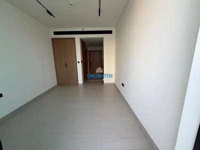 MODERN STUDIO | BRIGHT AND SPACIOUS | HIGH FLOOR